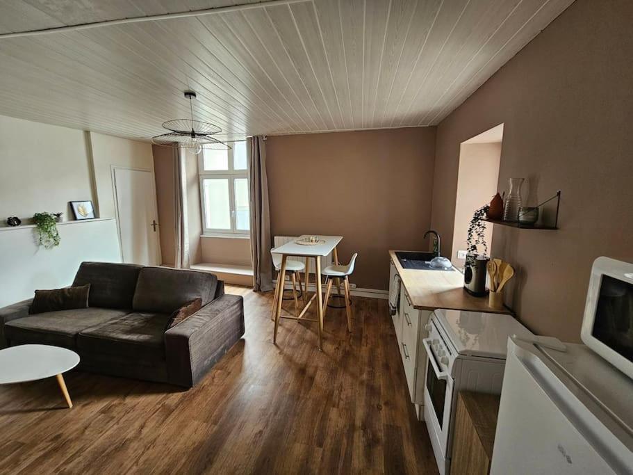 Studio Au Centre-Ville Baume-les-Dames Eksteriør bilde